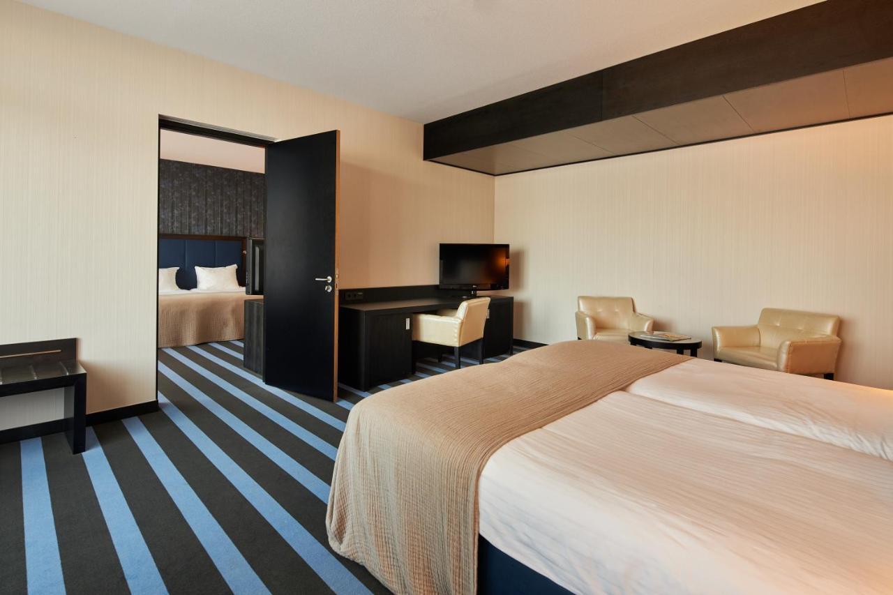 Van Der Valk Hotel สเนก ภายนอก รูปภาพ