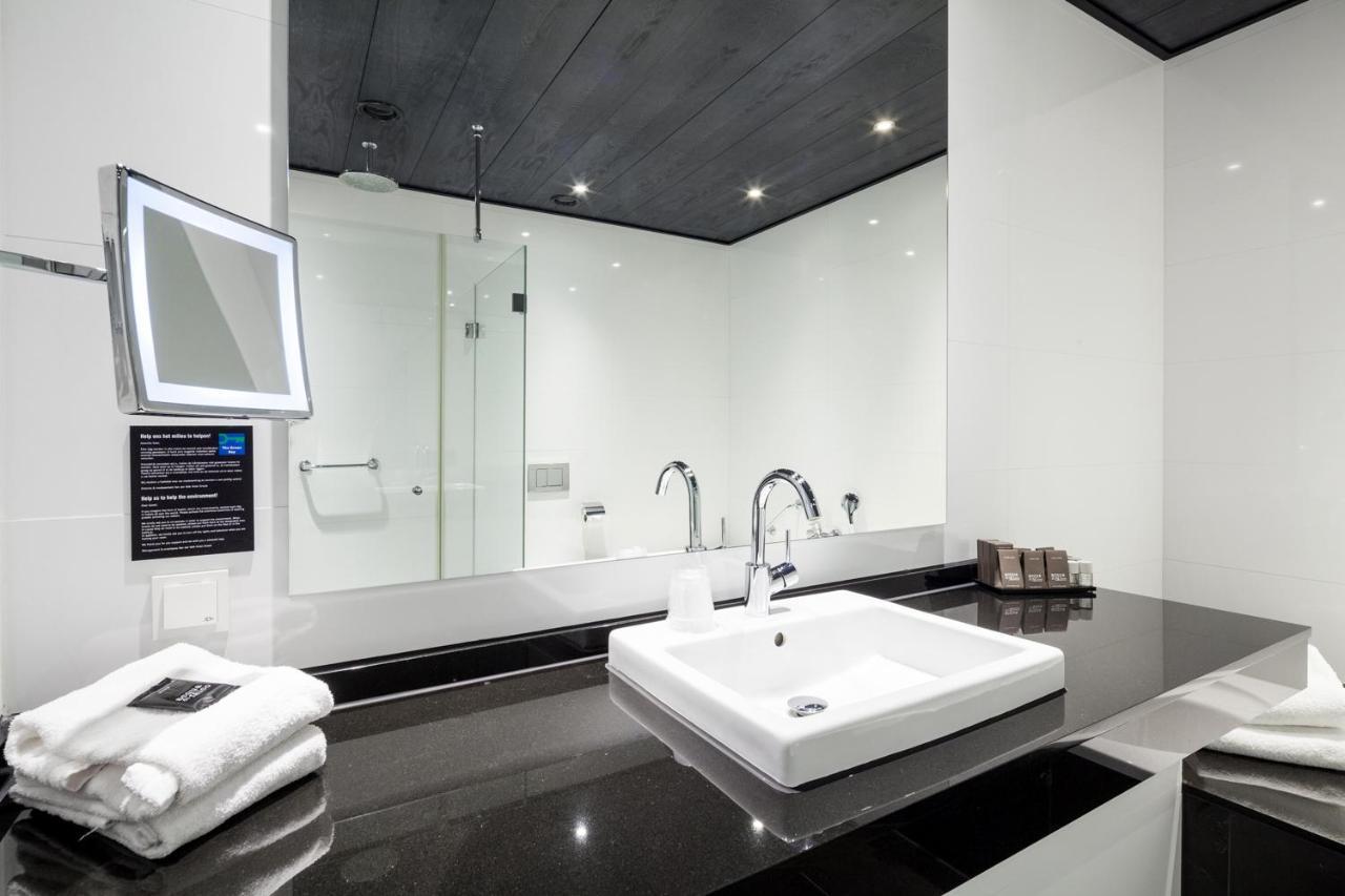 Van Der Valk Hotel สเนก ภายนอก รูปภาพ